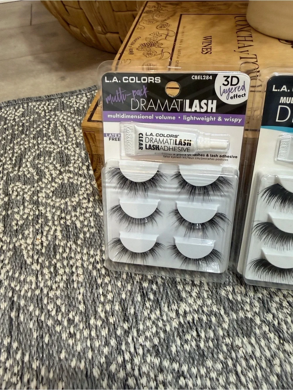 New Fake Eyelashes Bundle- L.A. Colors - 9 Pairs + 3 Lash Adhesives DramatiLash